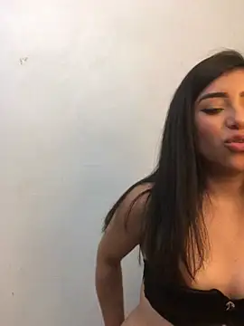 gabriela12365 online show from April 2026 03:50:02 AM