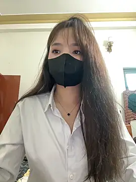 VyVy18 online show from May 2026 05:24:02 AM