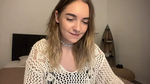 RoxyWet online show from April 2026 01:16:02 PM