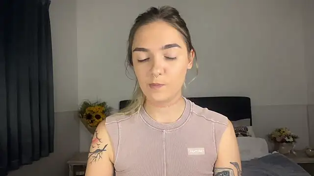 RoxyWet online show from July 2026 02:25:02 PM