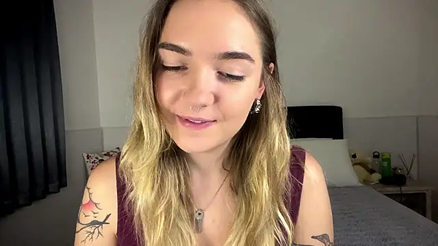 RoxyWet online show from July 2026 03:07:02 PM