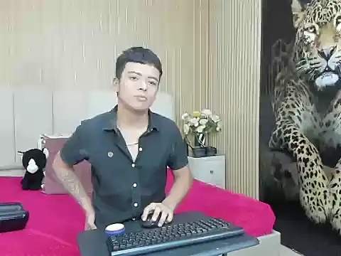 ThiagoGonzalez  online show from March 2026 07:20:02 PM