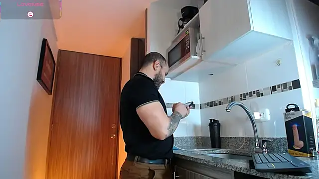 Axel Dominus online show from April 2026 03:06:01 AM