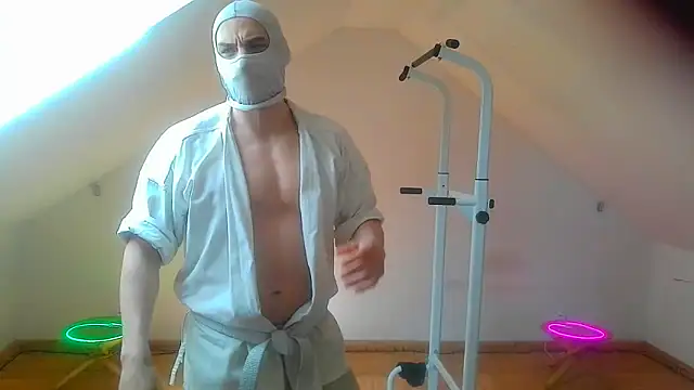 Snapshot of NinjaLaser chatting on March 2026 12:09:01 PM NinjaLaser online show from March 2026 12:09:01 PM