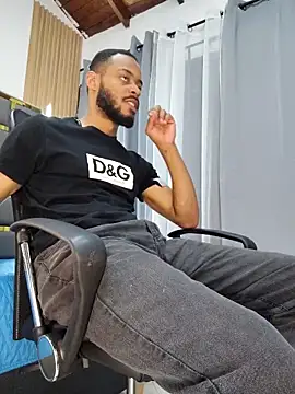 Oliver bigblack cock online show from April 2026 06:03:02 PM