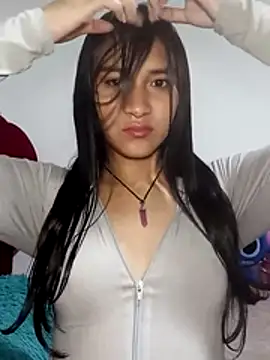 KarolaMendez online show from July 2026 01:07:01 AM