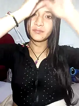 KarolaMendez online show from July 2026 12:02:02 AM