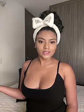 karlymonroe online show from March 2026 10:02:02 PM