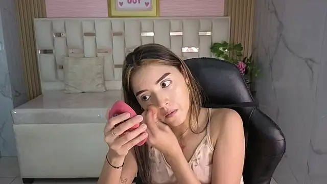 veronicaa s online show from May 2026 07:53:02 PM