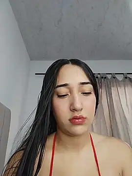 Snapshot of isabellaHill2 chatting on July 2026 05:02:01 PM isabellaHill2 online show from July 2026 05:02:01 PM