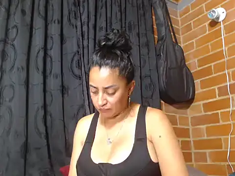 Alexandrina online show from December 2024 01:22:01 AM