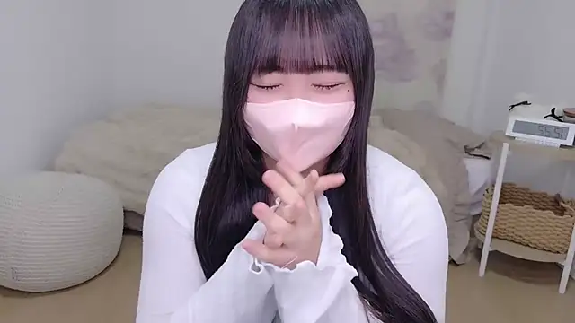 Neon-channel online show from March 2026 03:23:01 AM