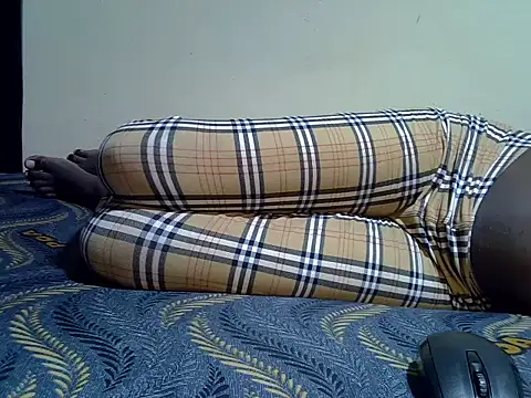 KendyQ  online show from May 2026 06:04:02 PM