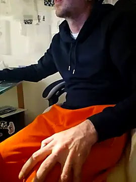 dufatcock online show from April 2026 03:53:02 AM