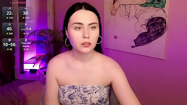 NoraLumi online show from June 2026 07:14:02 AM