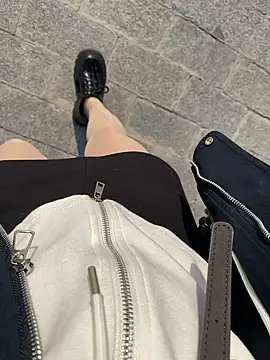 AIone se online show from April 2026 08:41:01 AM