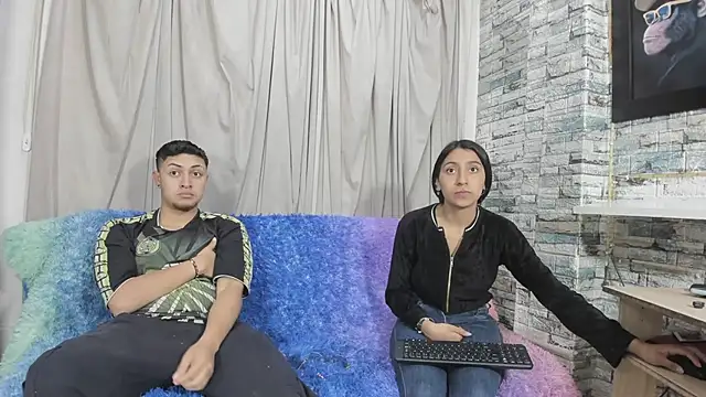 NoahAndBunny online show from May 2026 12:55:02 PM