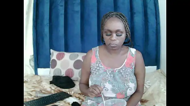 MelaniBbe online show from March 2026 03:45:01 PM