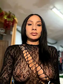 FerrariFrench online show from November 2025 03:29:01 AM