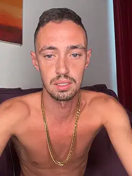 Snapshot of MeJross chatting on March 2026 06:08:02 AM MeJross online show from March 2026 06:08:02 AM