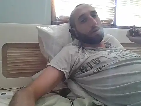stiven121312 online show from June 2026 11:25:02 AM