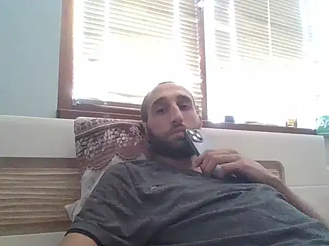 stiven121312 online show from August 2026 12:18:02 PM