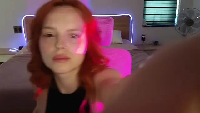 mollybossy online show from March 2026 06:50:01 AM