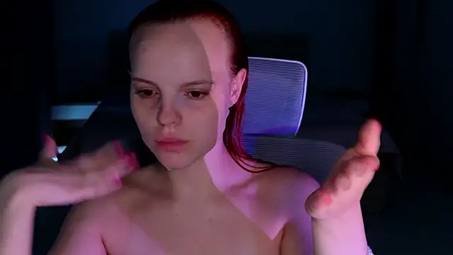 mollybossy online show from March 2026 06:58:02 AM