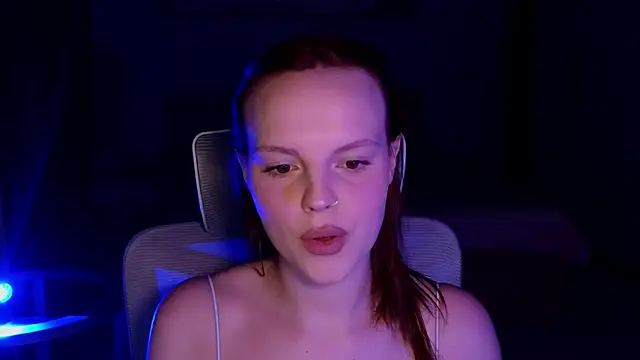 mollybossy online show from April 2026 03:14:01 PM