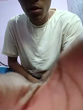 Snapshot of SOYFAKER chatting on August 2026 03:52:02 AM SOYFAKER online show from August 2026 03:52:02 AM