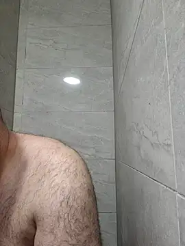 Snapshot of bigmillz32 chatting on April 2026 11:55:02 PM bigmillz32 online show from April 2026 11:55:02 PM