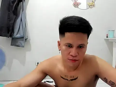 Snapshot of dion_cummer chatting on March 2026 09:03:02 AM dion cummer online show from March 2026 09:03:02 AM