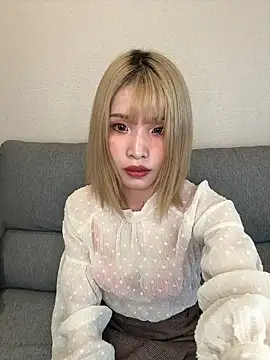 una2001 online show from May 2026 02:17:01 AM