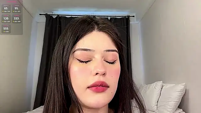 Snapshot of JaniceWonnacott chatting on July 2026 10:32:01 AM JaniceWonnacott online show from July 2026 10:32:01 AM