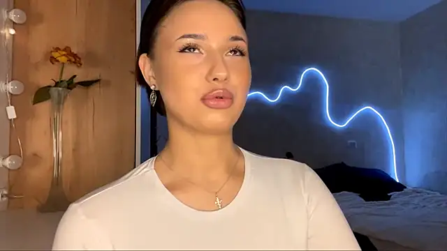 Snapshot of ChongSimmon chatting on March 2026 01:05:01 PM ChongSimmon online show from March 2026 01:05:01 PM