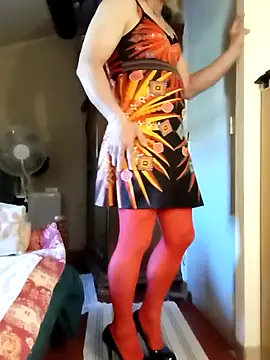 stephie83 online show from April 2026 04:15:02 PM