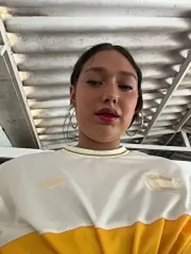 Snapshot of Naughty-Samanta- chatting on June 2026 04:38:02 PM Naughty-Samanta- online show from June 2026 04:38:02 PM