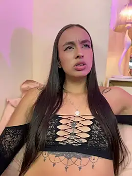 AliciaRoux online show from July 2026 07:39:01 PM