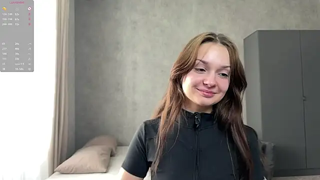 Snapshot of Rose_Nora chatting on June 2026 03:20:02 AM Rose Nora online show from June 2026 03:20:02 AM