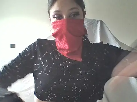 little kiten online show from March 2026 10:04:02 PM