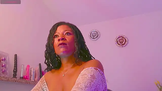 KeisySmith online show from May 2026 08:28:02 PM