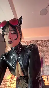 Liana Fem  online show from April 2026 03:20:02 PM