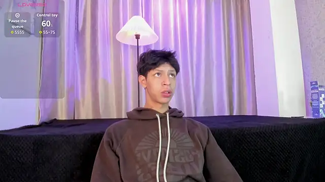 Ethan qop online show from April 2026 11:23:02 AM