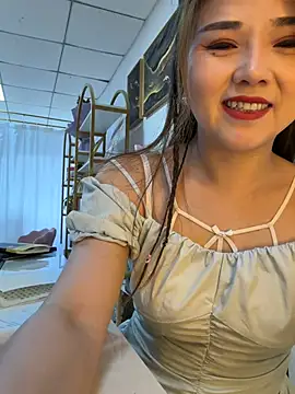 Xiaoxiao-y online show from June 2026 06:55:02 AM