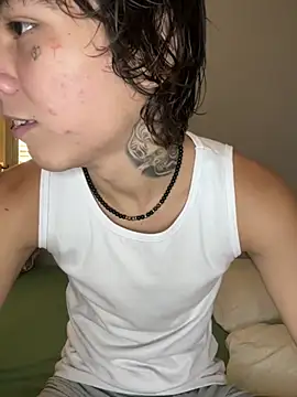 Snapshot of whiteboygabz chatting on March 2026 07:20:02 PM whiteboygabz online show from March 2026 07:20:02 PM