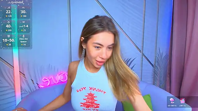 Snapshot of Eva__Morris chatting on June 2026 01:58:01 AM Eva Morris online show from June 2026 01:58:01 AM