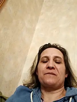 KatieLove133 online show from March 2026 04:18:01 PM