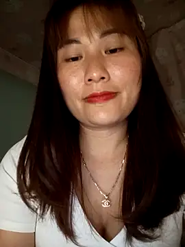 Lucxy-ki6 online show from April 2026 02:47:02 PM