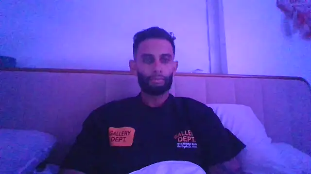 Crosexxx online show from March 2026 09:45:01 AM