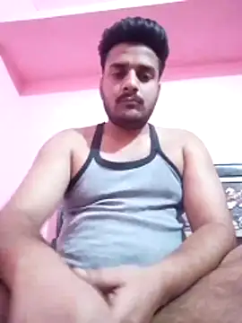 Snapshot of Decentlover67 chatting on April 2026 05:41:01 PM Decentlover67 online show from April 2026 05:41:01 PM